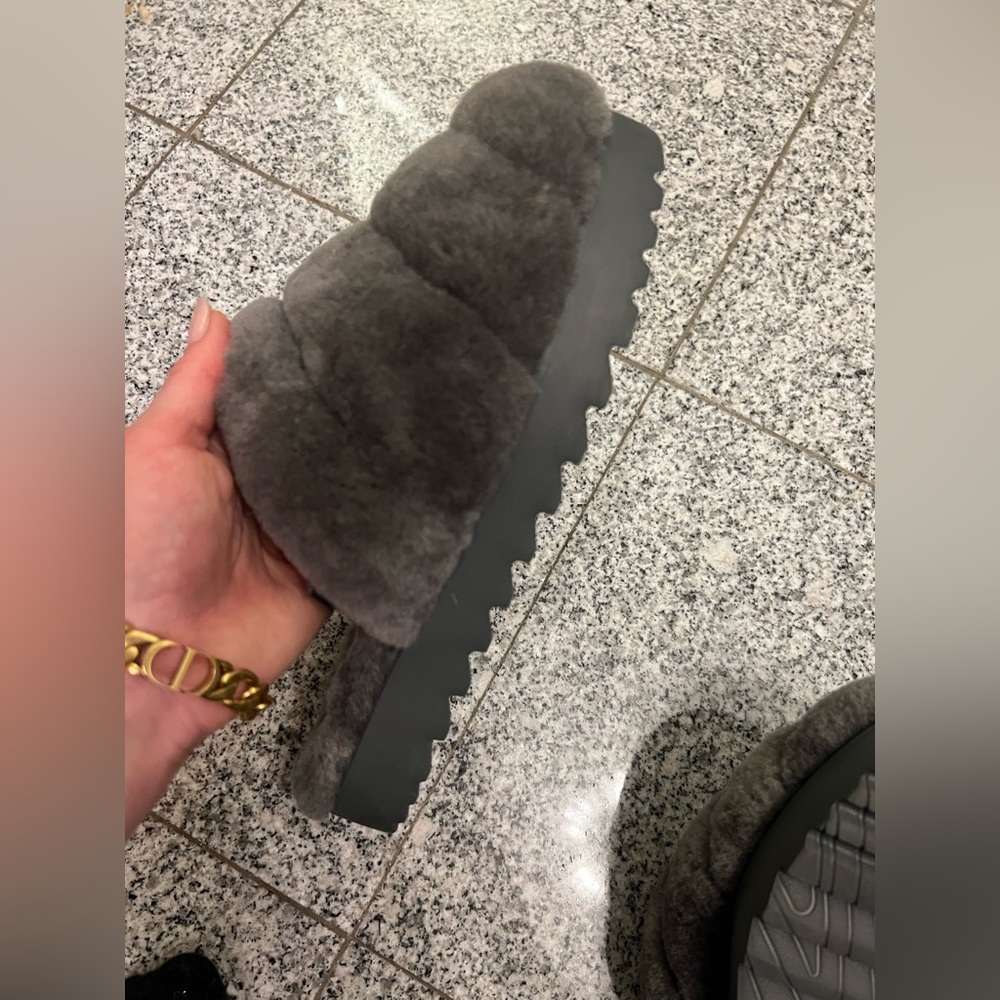 Ugg Authentic, Real Fur, Soft On Touch - image 8